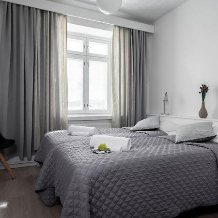 Ik Hotel & Camping Keuruu Habitación foto