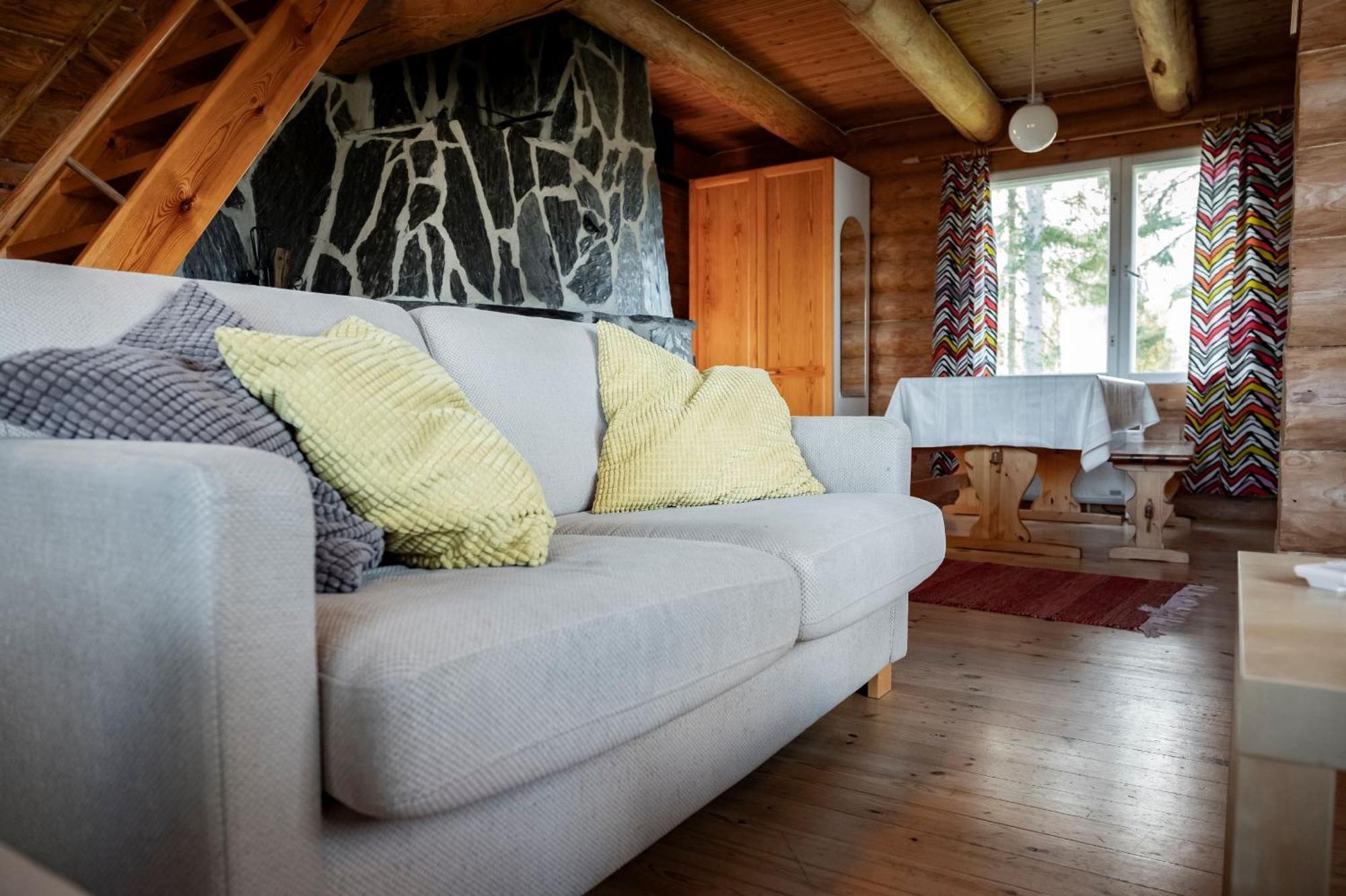 Ik Hotel & Camping Keuruu Habitación foto